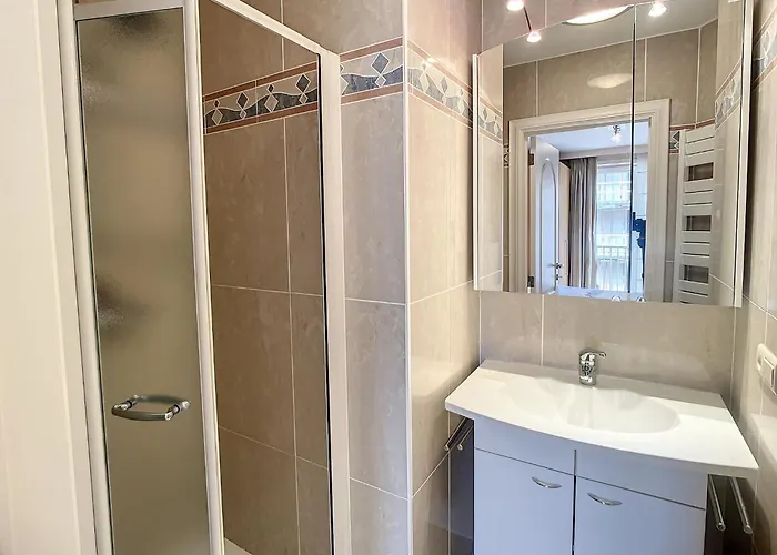 Near Belgian Coast With Terrace 아파트 크노케-하이스트